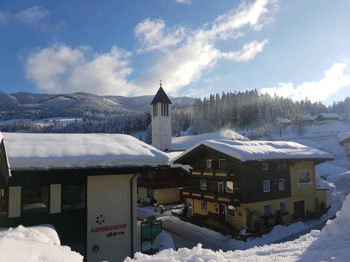 Pension Haus Rohrmoser Hotel Lungötz Exterior foto